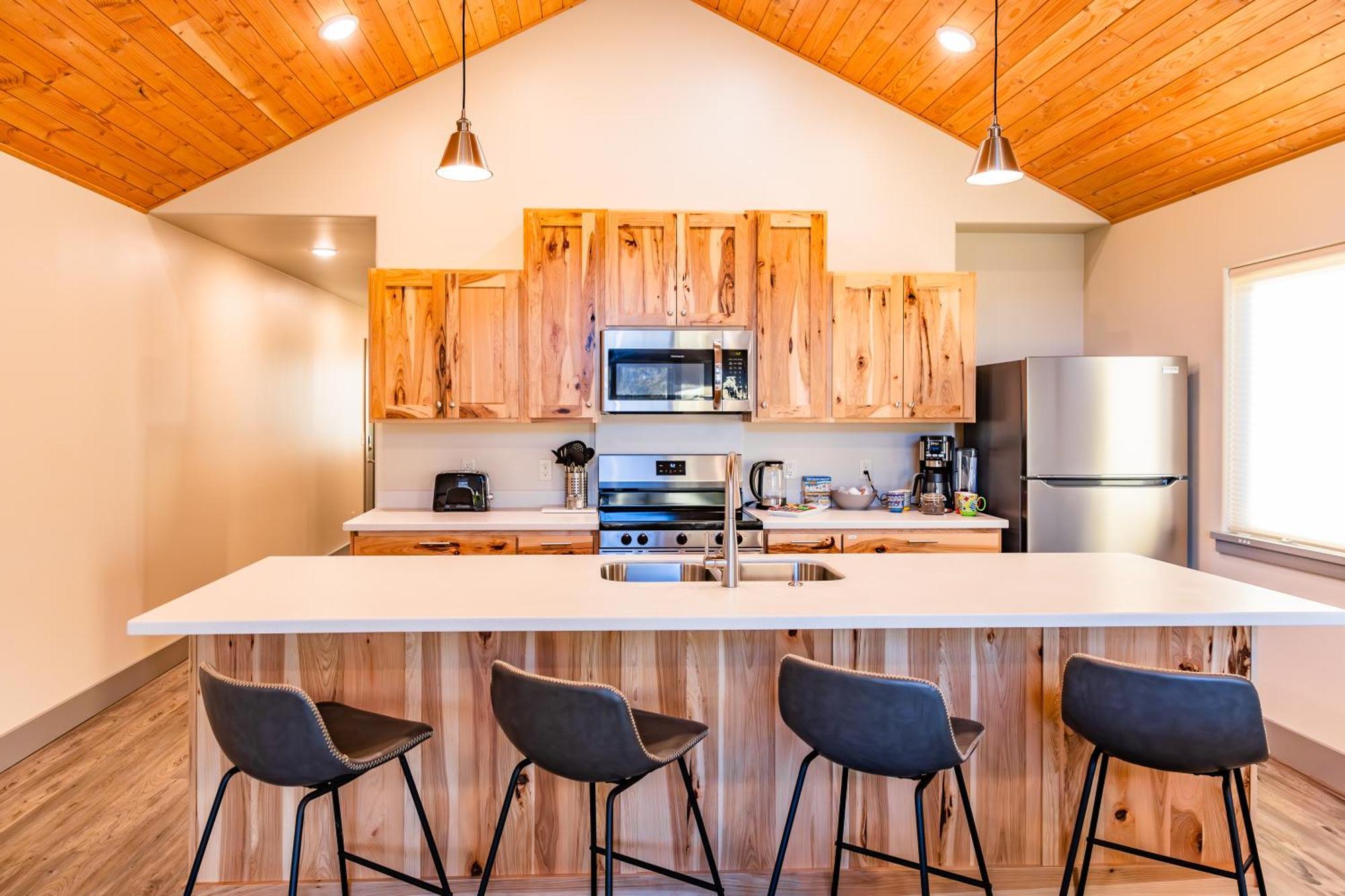 Lakeshore Lodging Suites Homer Eksteriør bilde